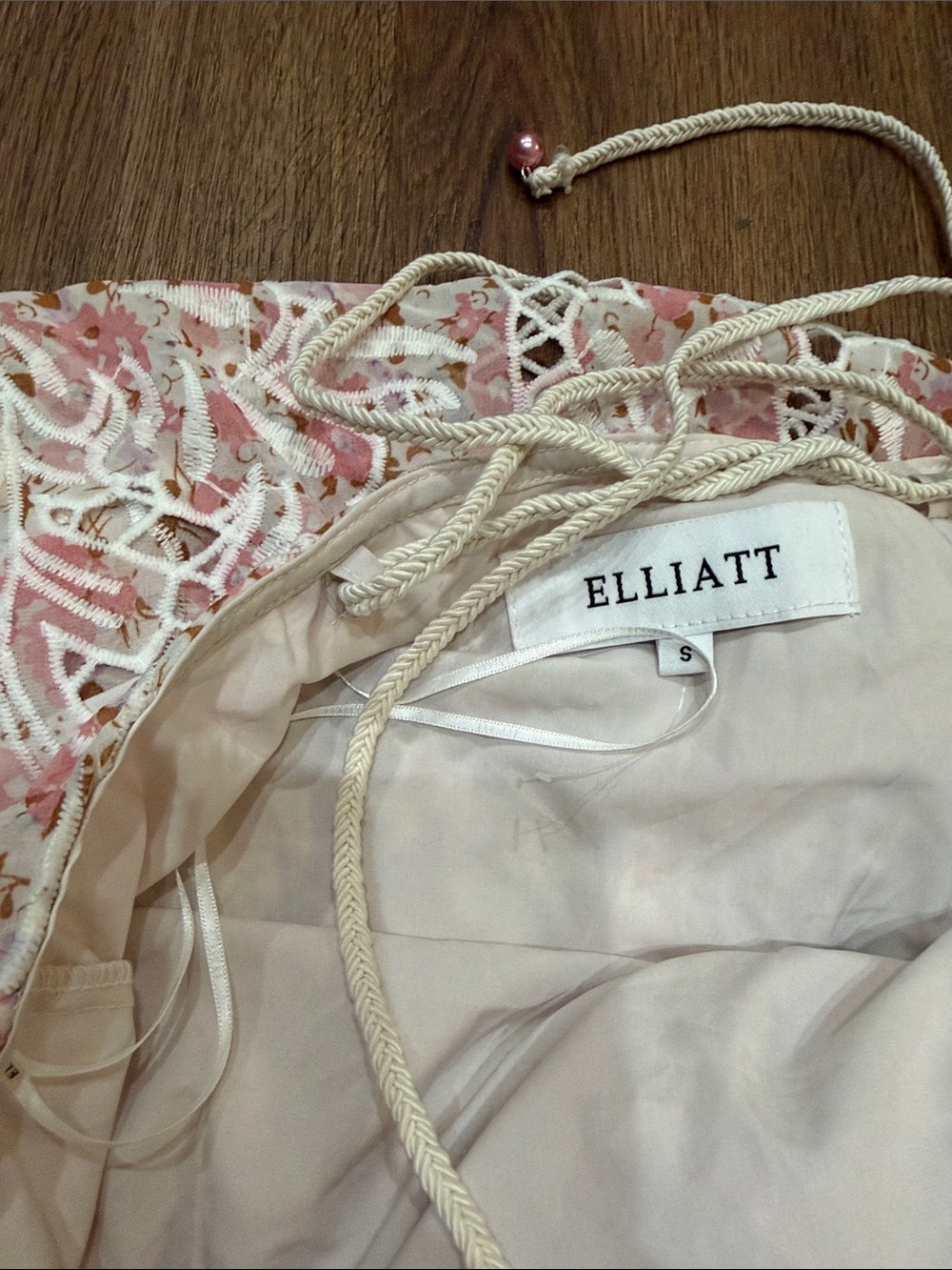 Elliatt Valencia Tiered Halter Gown - Picture 7 of 7